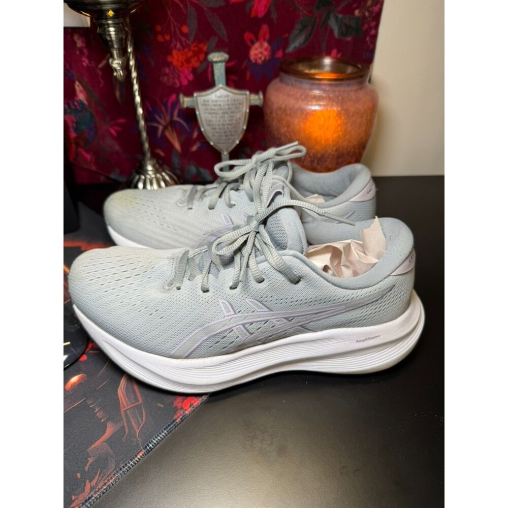 Used Women's Asics Gel-Excite 11 Running Shoes - Size 9